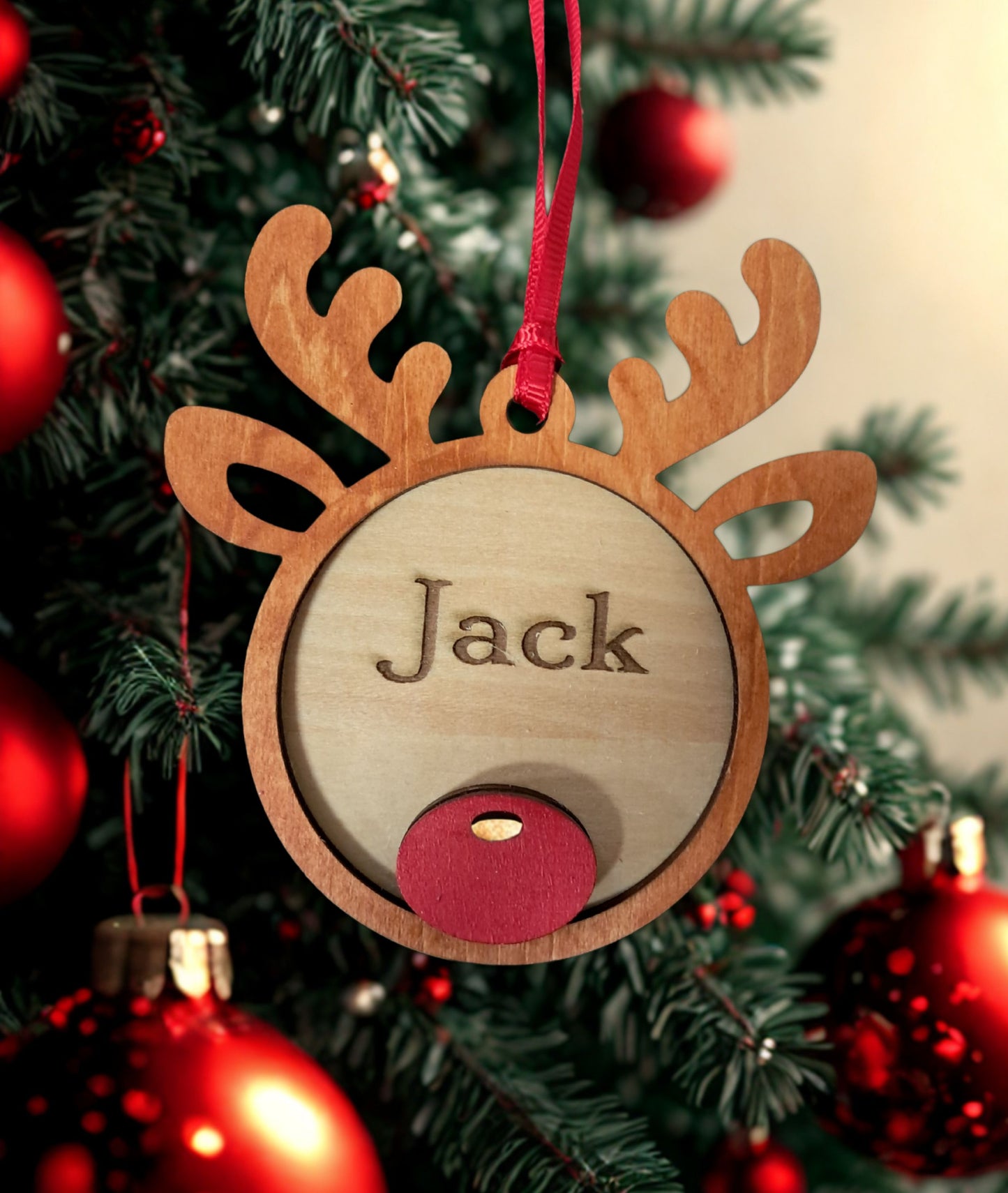 Could it be any cuter?! I know Jack can't! This ornament can be personalized with any name and done in block or cursive. Ornament is made of 2 layers of basswood and top layer is finished with a paint stain. Prices may vary depending on size of ornament & length of name.
Please allow 5 -7 days for processing time as this item will be made to order. Thank you.